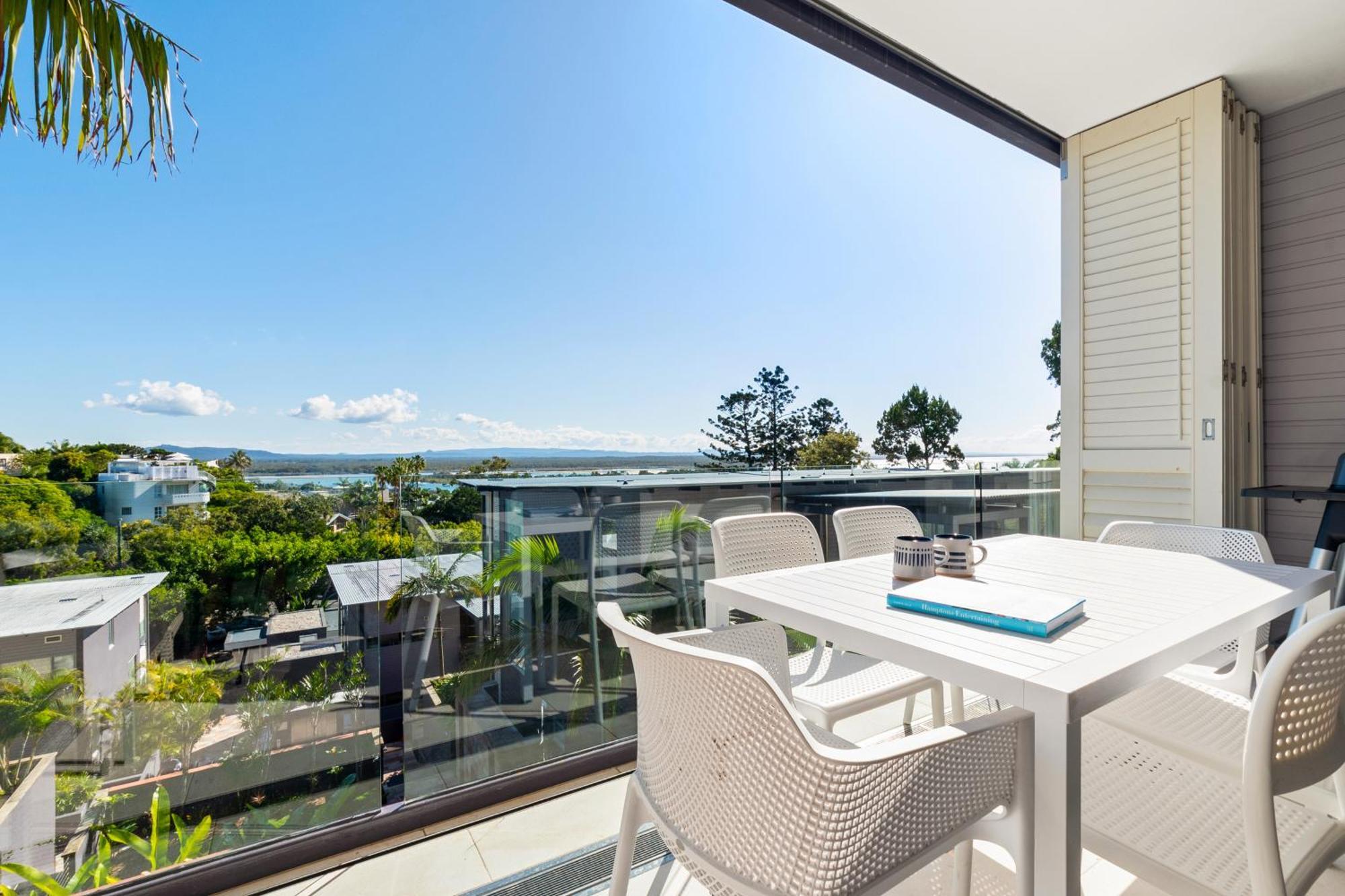 The Rise Noosa Aparthotel Buitenkant foto